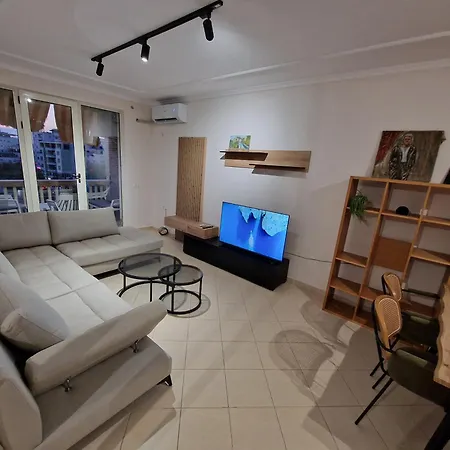 Adriatik Sea View 2 Bedroom Apartment Durres