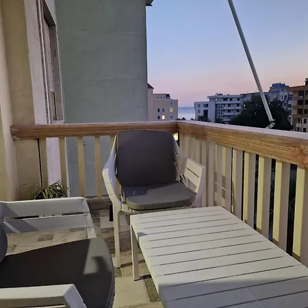 Adriatik Sea View 2 Bedroom Durrës